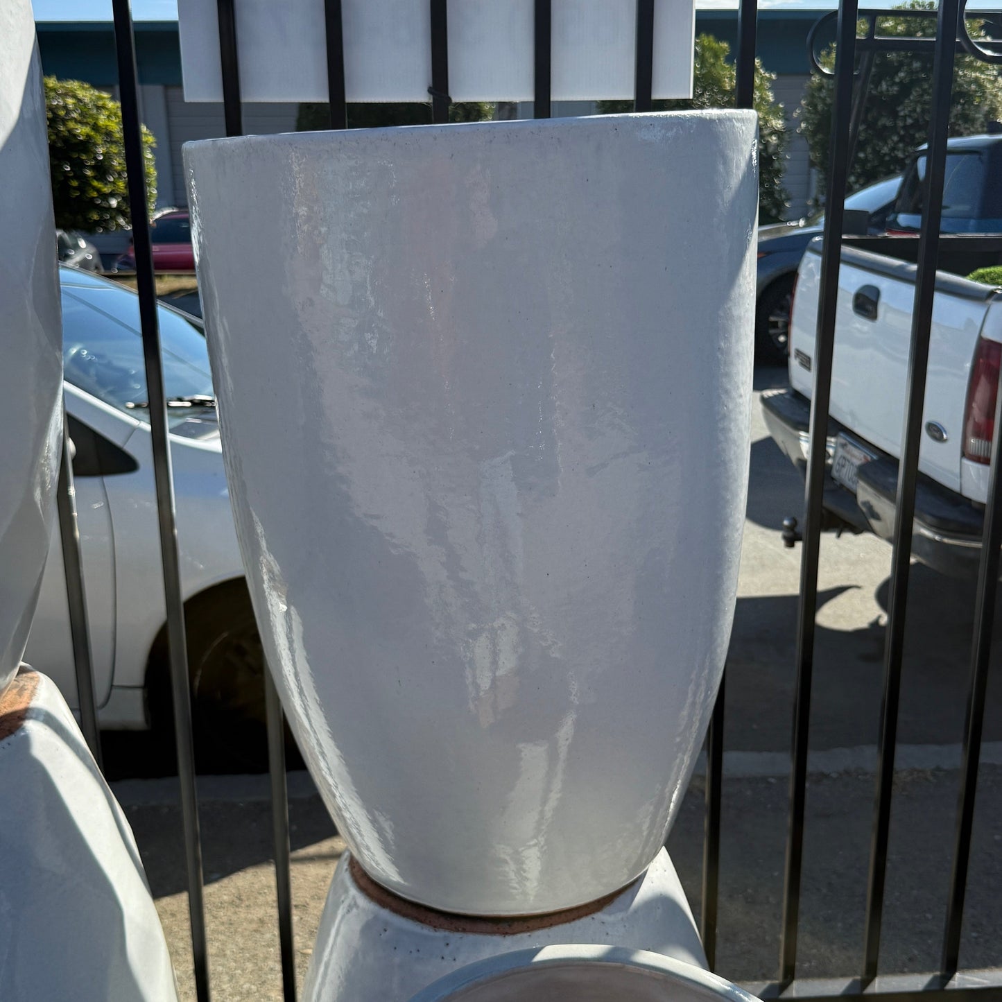 Medium Glossy White