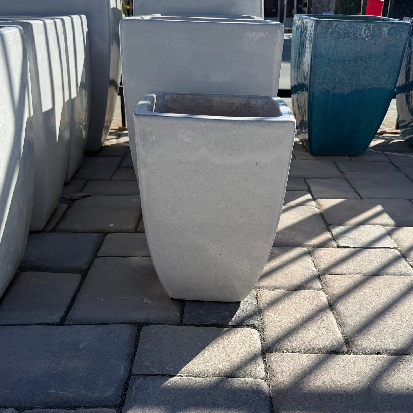 Small Squared Glossy White